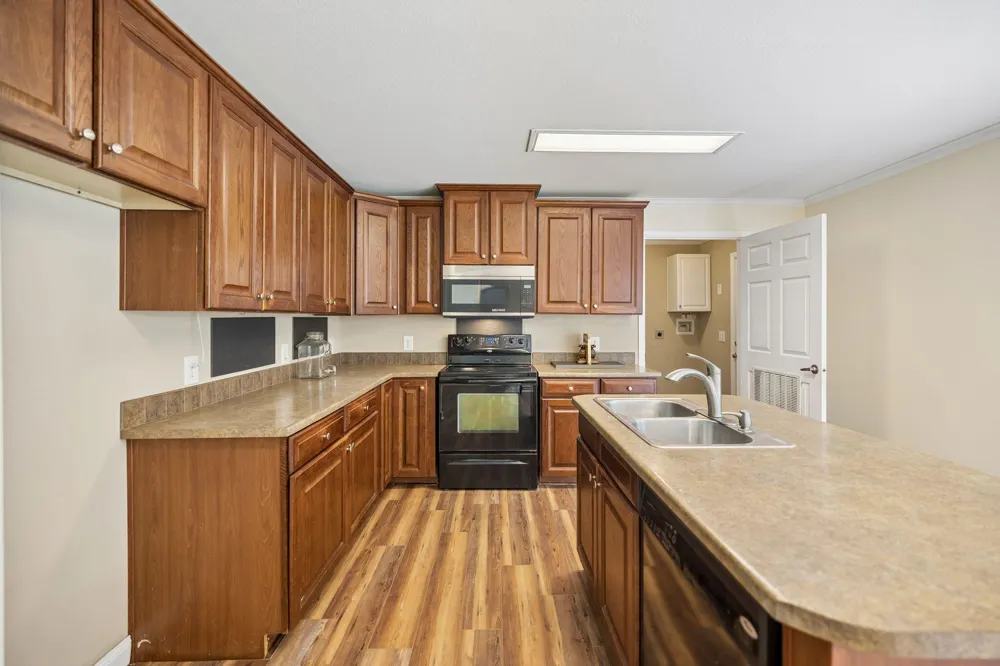 279 Snyder Loop Graysville, TN 37338