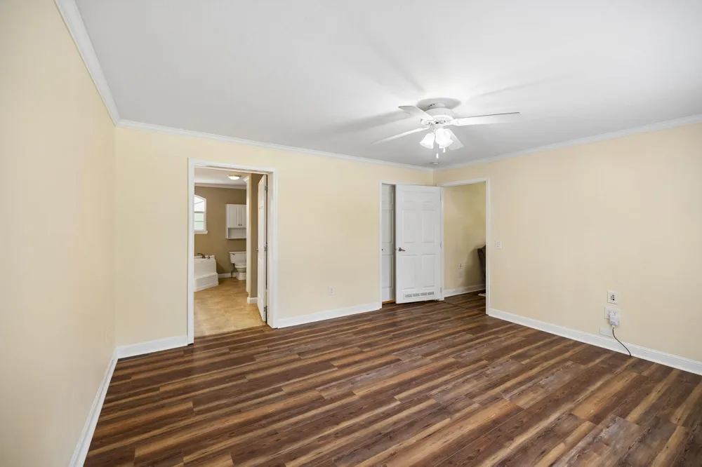 279 Snyder Loop Graysville, TN 37338