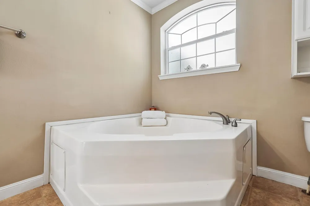 279 Snyder Loop Graysville, TN 37338