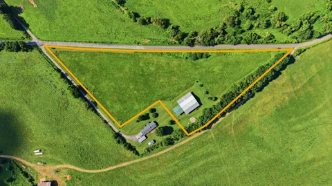 752 Old State Highway 28 Road