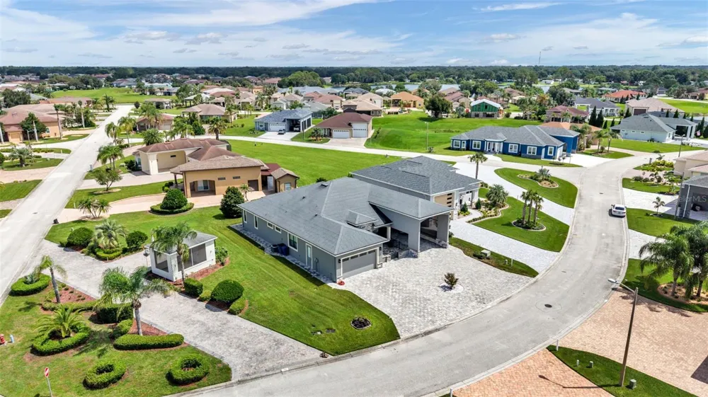 790 TEABERRY TRAIL Polk City, FL 33868