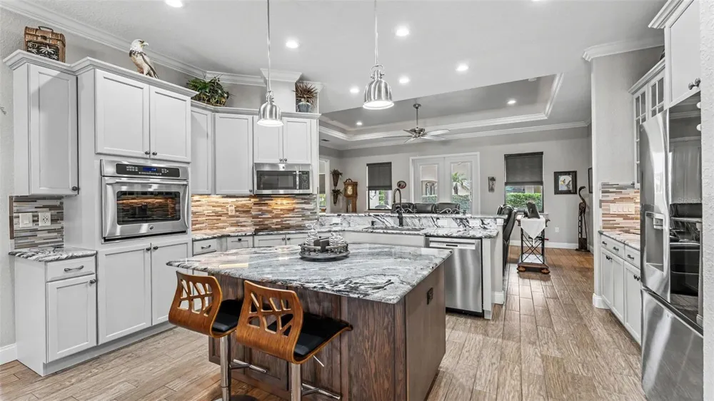 790 TEABERRY TRAIL Polk City, FL 33868