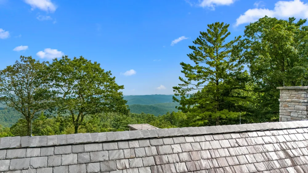 214 South Old Walhalla Road Highlands, NC 28741