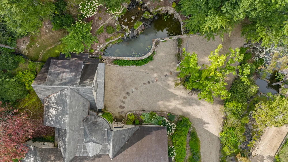 214 South Old Walhalla Road Highlands, NC 28741