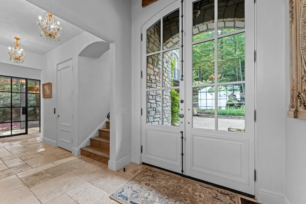 214 South Old Walhalla Road Highlands, NC 28741