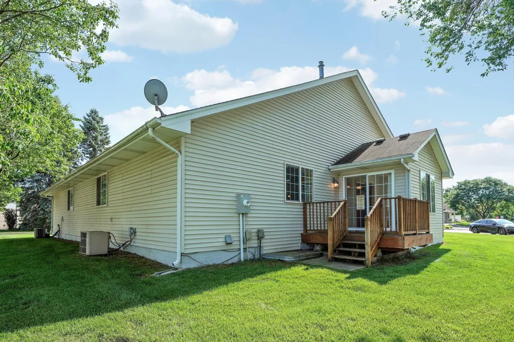 2857 117th Avenue NW Coon Rapids, MN 55433