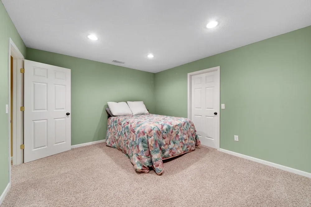 2857 117th Avenue NW Coon Rapids, MN 55433