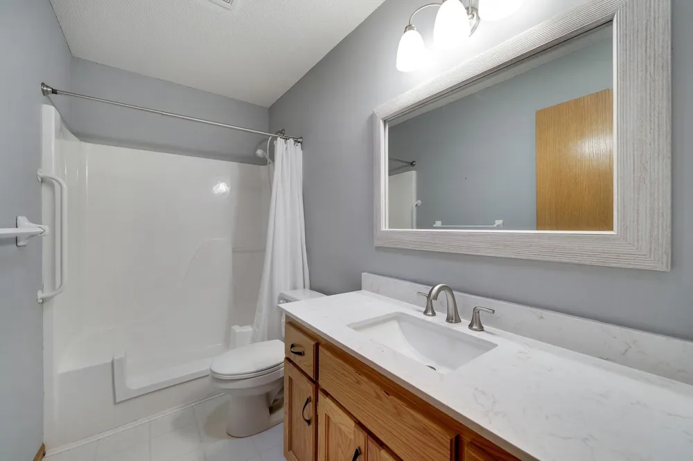 2857 117th Avenue NW Coon Rapids, MN 55433