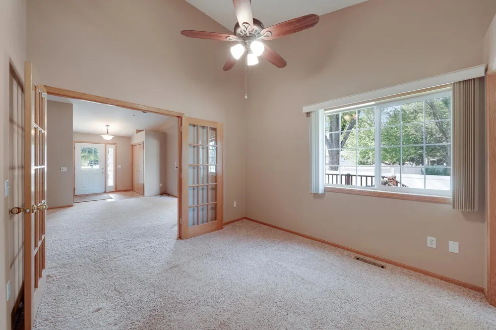 2857 117th Avenue NW Coon Rapids, MN 55433