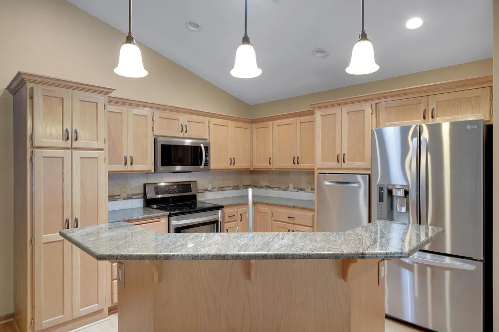 2857 117th Avenue NW Coon Rapids, MN 55433