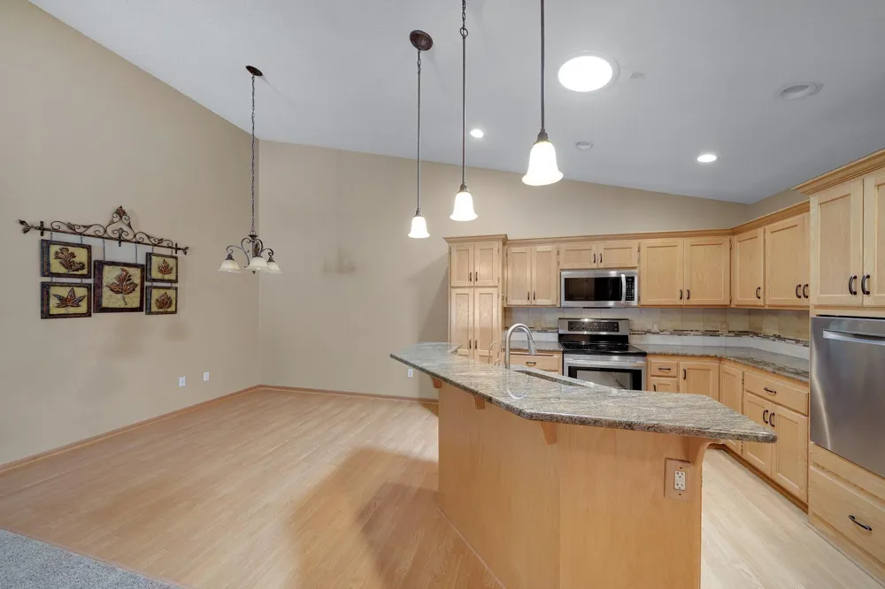 2857 117th Avenue NW Coon Rapids, MN 55433