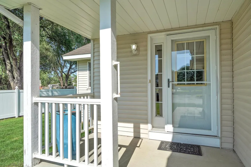 2857 117th Avenue NW Coon Rapids, MN 55433