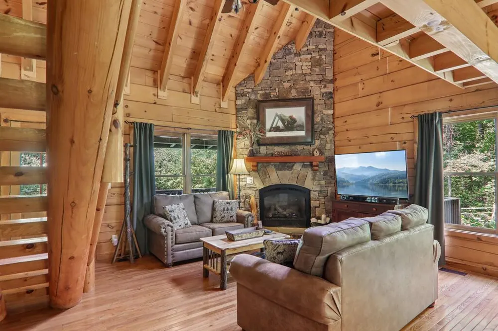 Nellie Hazel Dr Bryson City, NC 28713