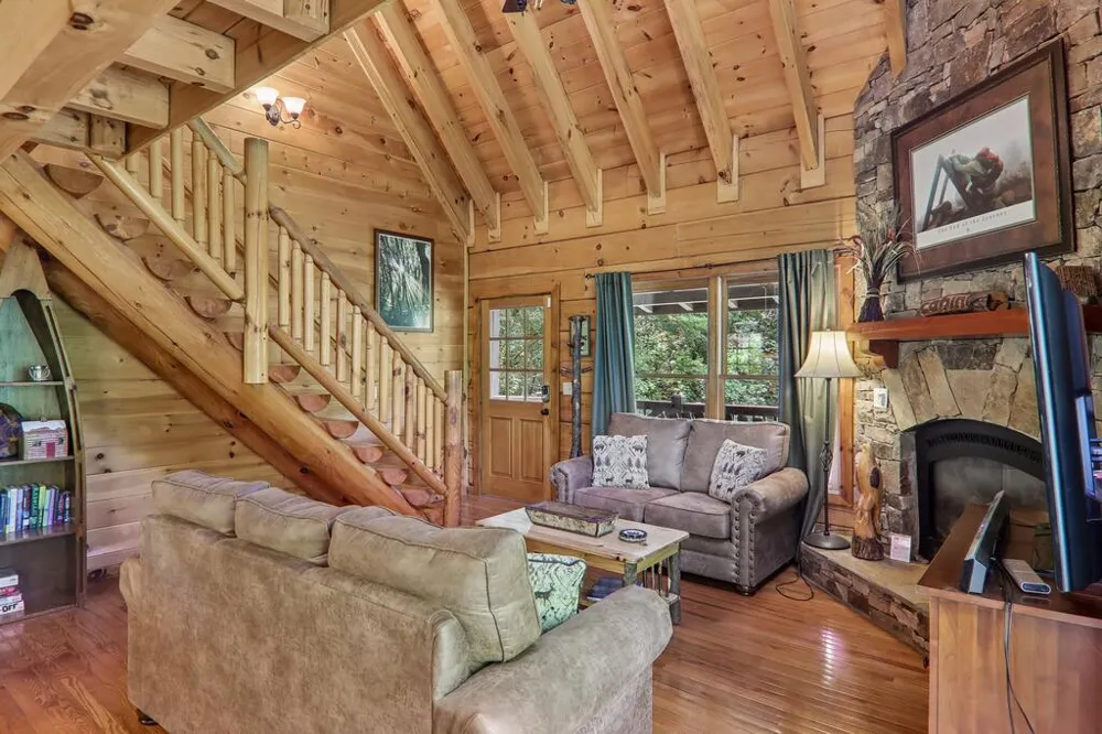 Nellie Hazel Dr Bryson City, NC 28713