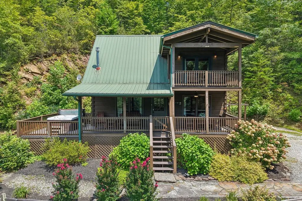 Nellie Hazel Dr Bryson City, NC 28713