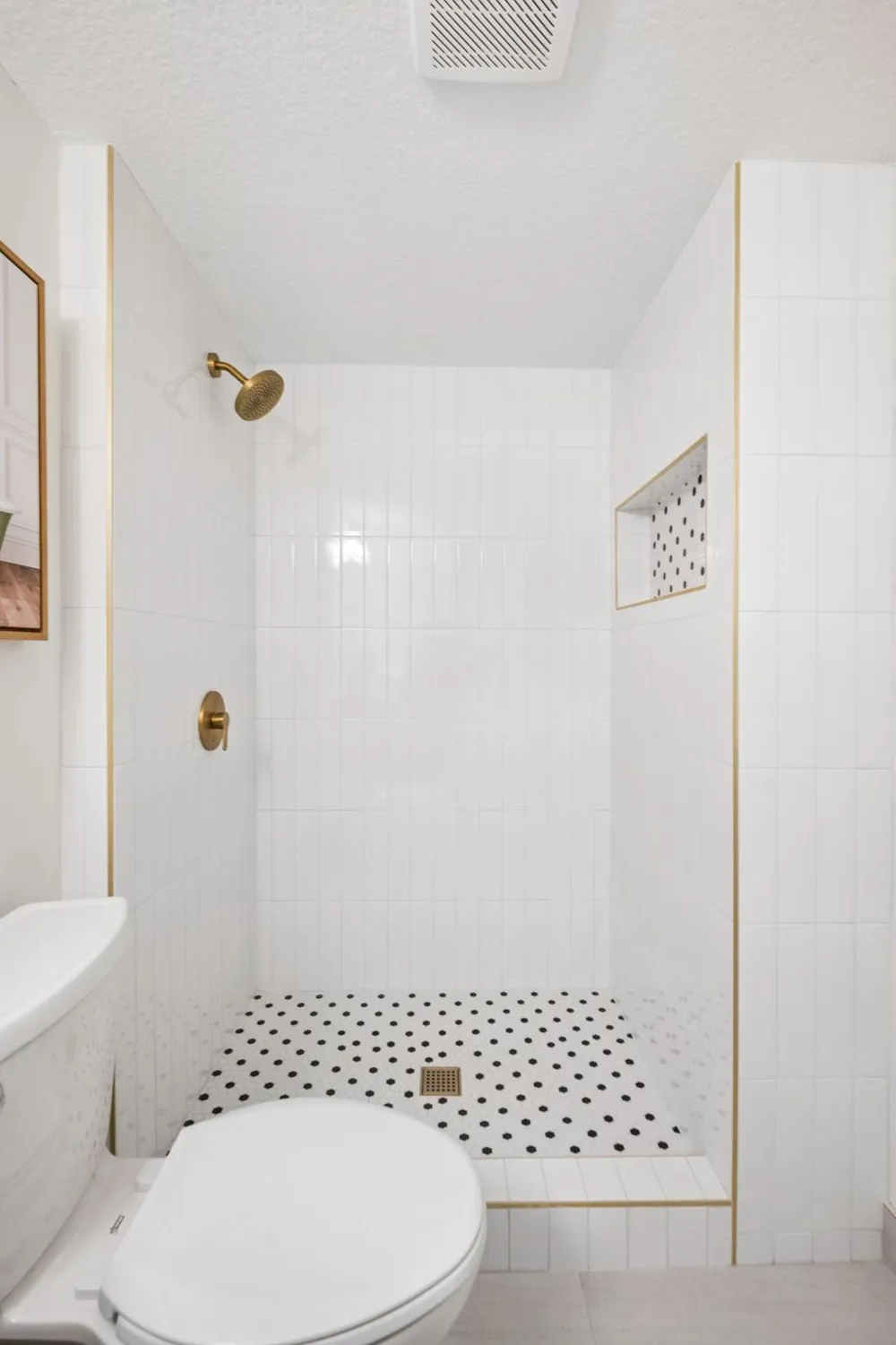 18121 Covington Path Minnetonka, MN 55345