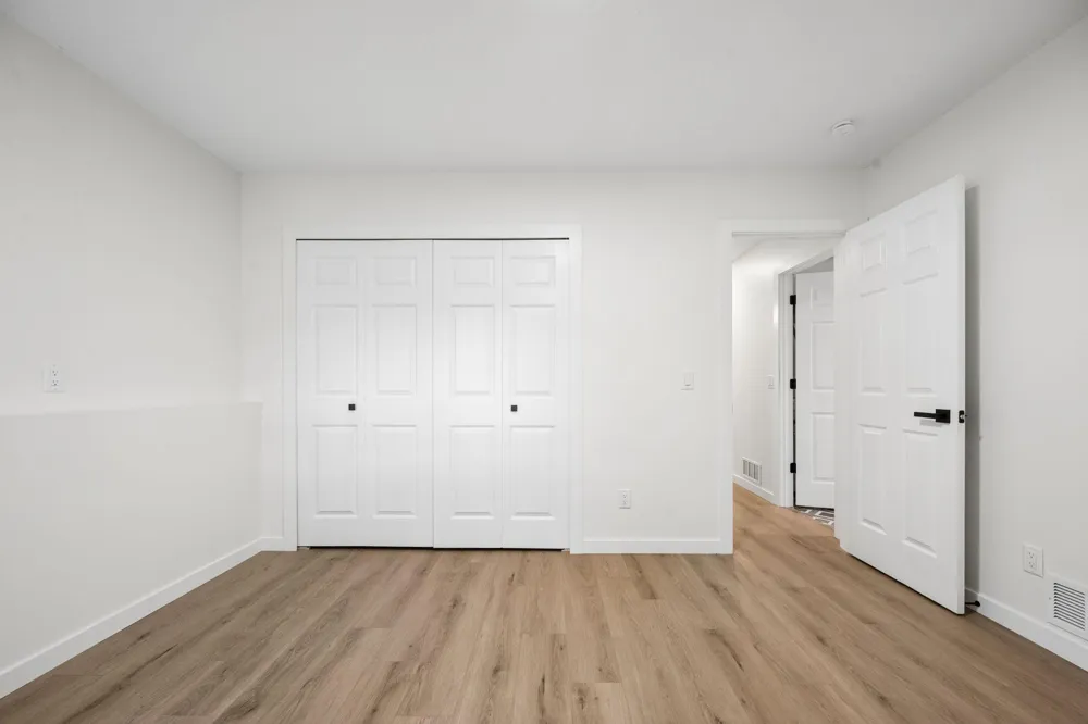 18121 Covington Path Minnetonka, MN 55345