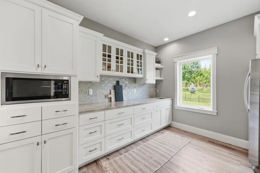8382 198th Avenue NE New London, MN 56273