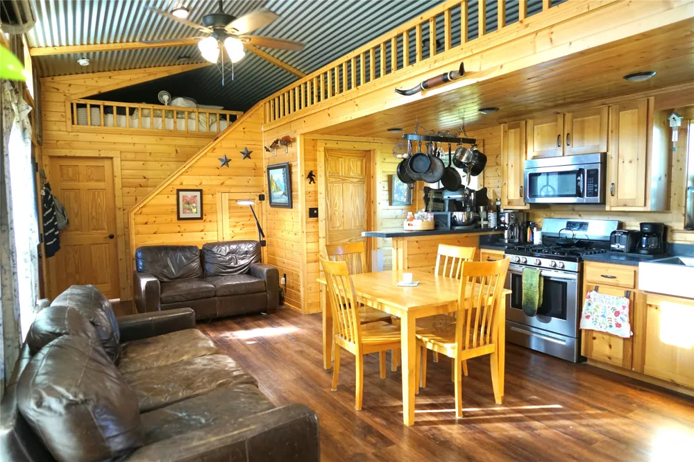 1394 County Road 313 Spur Glen Rose, TX 76043