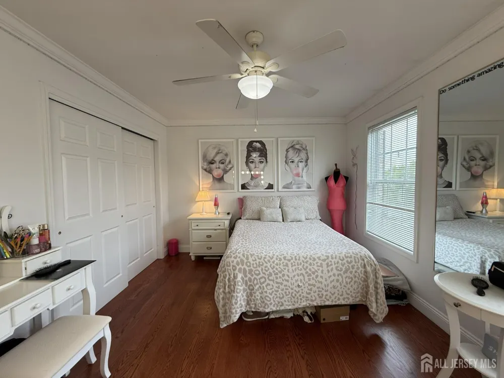 27 Mitchell Drive Monroe, NJ 08831
