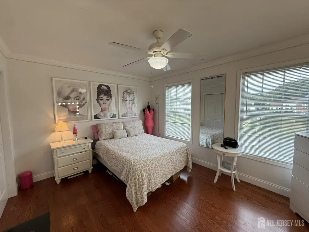 27 Mitchell Drive Monroe, NJ 08831