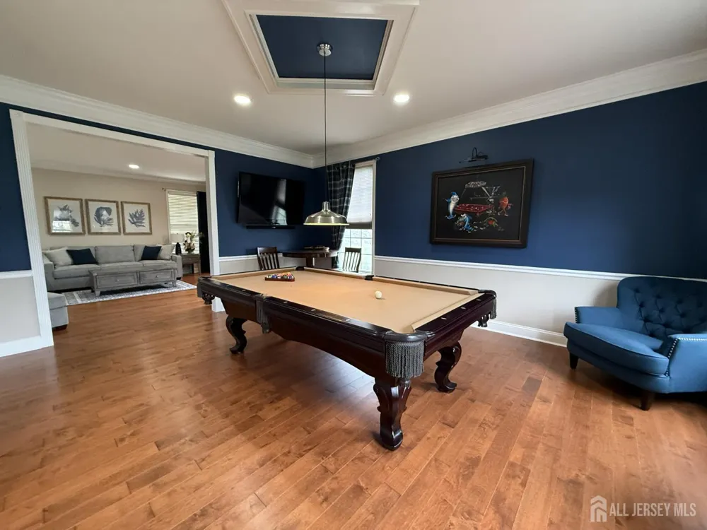 27 Mitchell Drive Monroe, NJ 08831