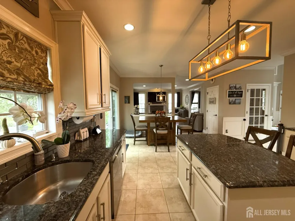 27 Mitchell Drive Monroe, NJ 08831