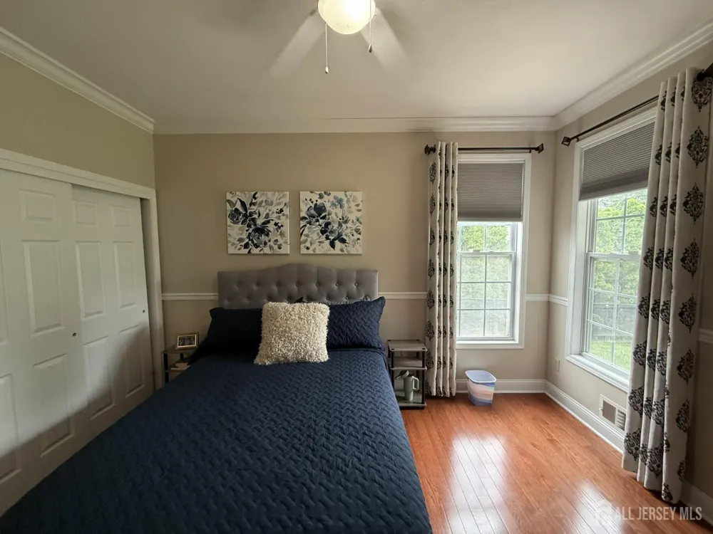27 Mitchell Drive Monroe, NJ 08831