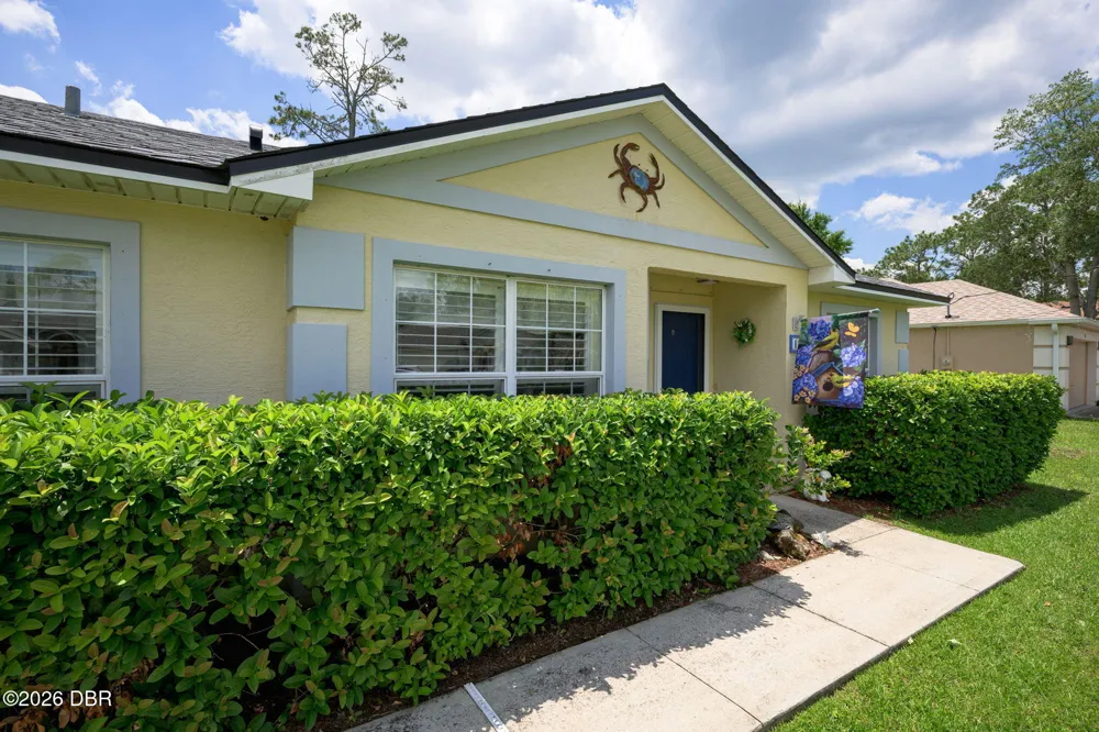 18 Phoenix Lane Palm Coast, FL 32164