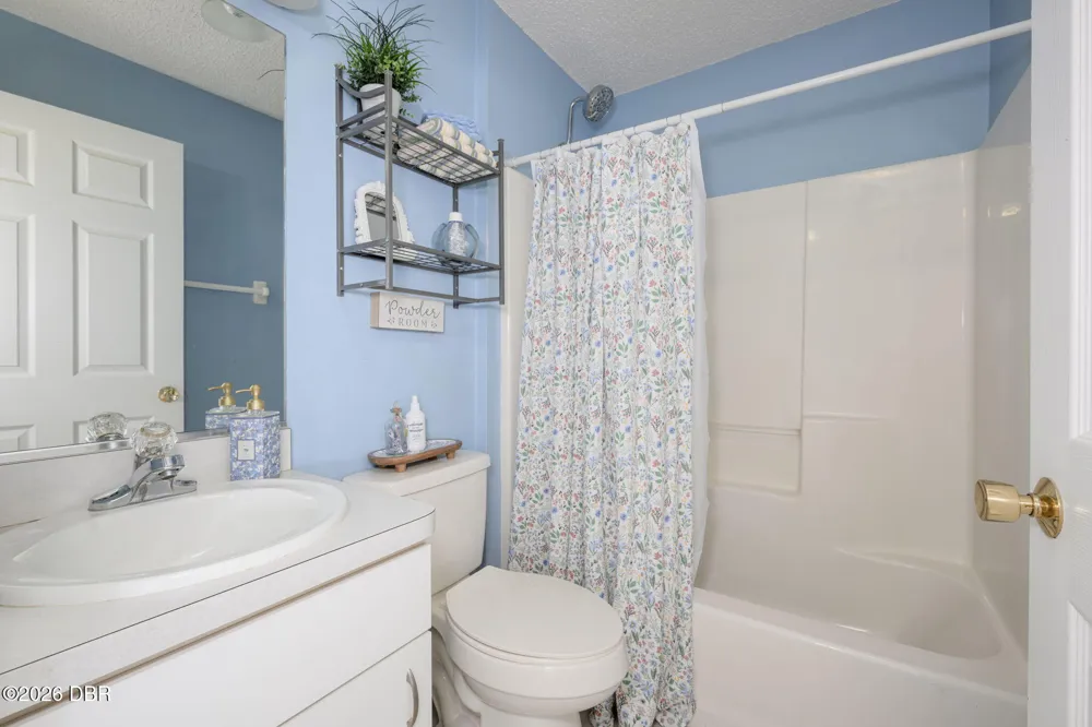 18 Phoenix Lane Palm Coast, FL 32164