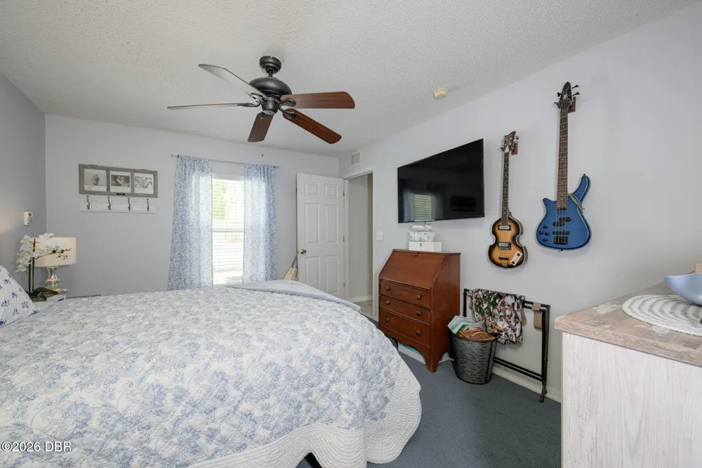 18 Phoenix Lane Palm Coast, FL 32164