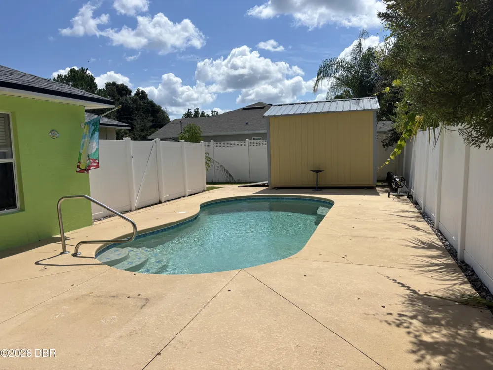 18 Phoenix Lane Palm Coast, FL 32164