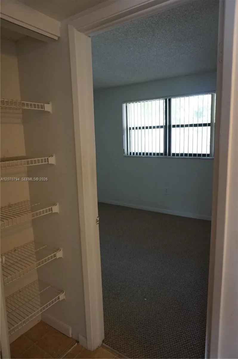 9842 Nob Hill Ln #9842/08 Sunrise, FL 33351