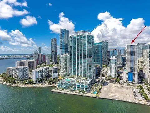 1200 Brickell Bay Dr #1518