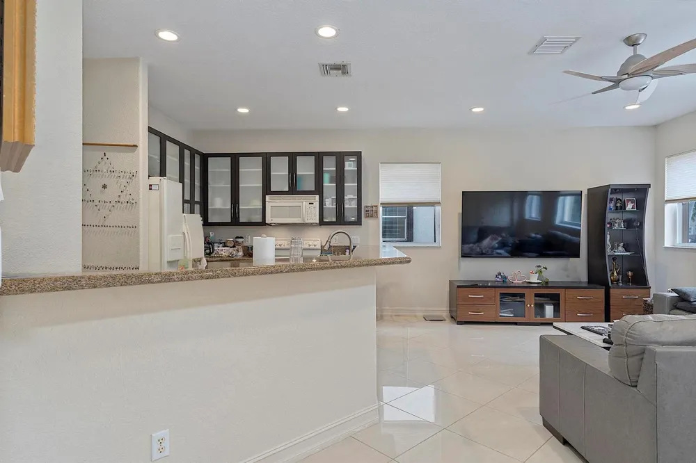 120 NW 117TH TERRACE Plantation, FL 33325