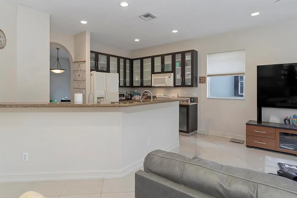 120 NW 117TH TERRACE Plantation, FL 33325