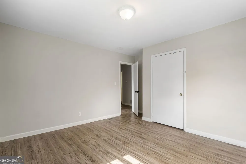 5525 Oak Grove DR Acworth, GA 30102