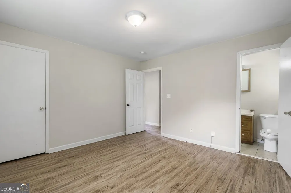 5525 Oak Grove DR Acworth, GA 30102
