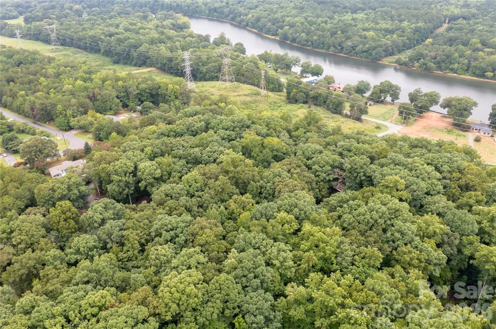 2127 Newhart Road Charlotte, NC 28214