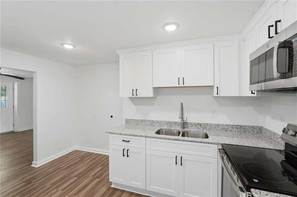 2952 Cavender Creek Road Dahlonega, GA 30533