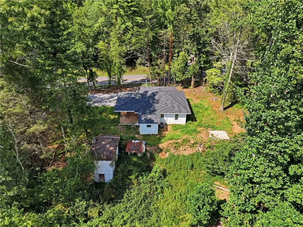 2952 Cavender Creek Road Dahlonega, GA 30533