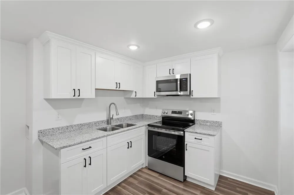 2952 Cavender Creek Road Dahlonega, GA 30533