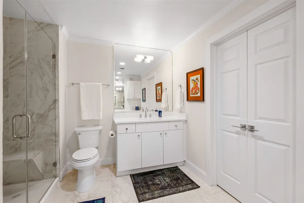 5055 Addison Circle #209 Addison, TX 75001