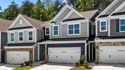 5205 Maple Blossom Trail