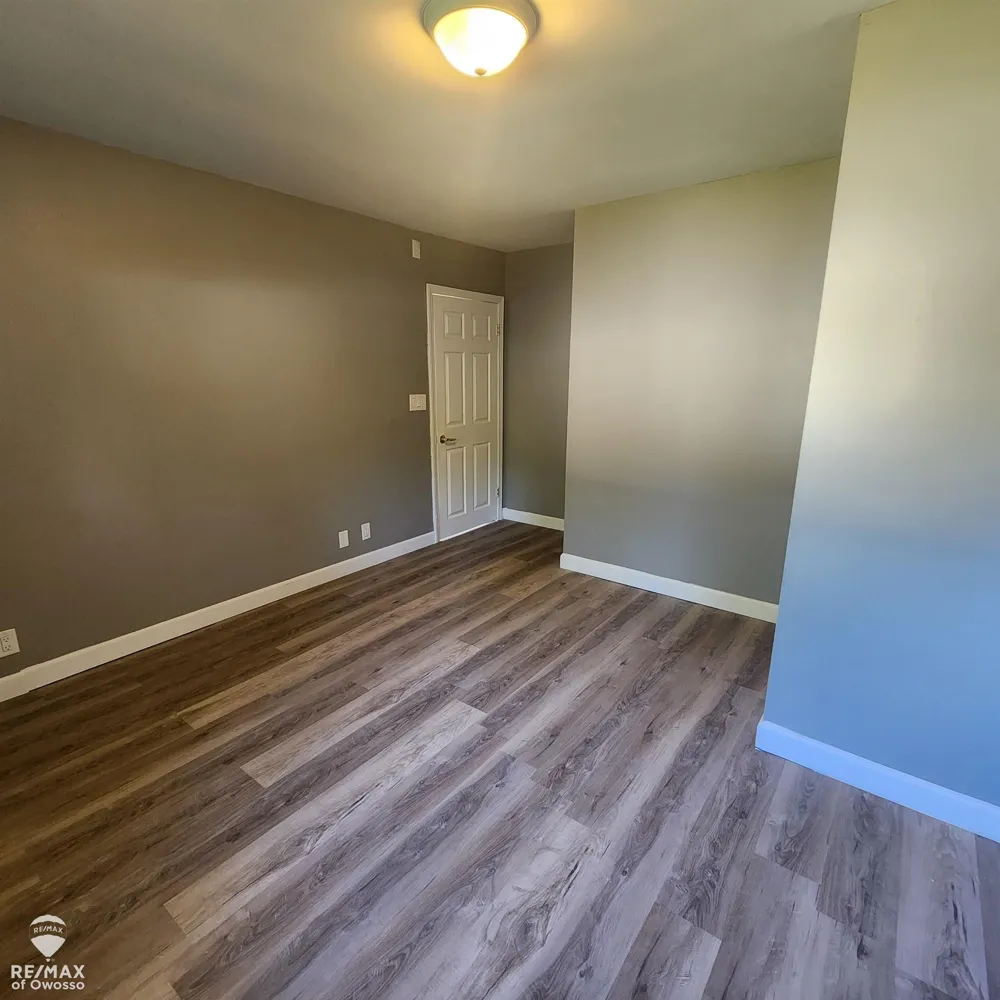 129 W Walnut Street St Charles Village, MI 48655
