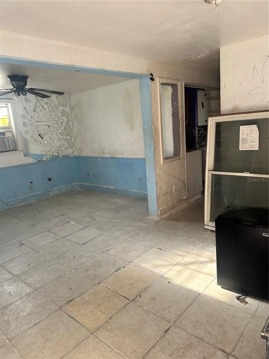 212 AVENUE F SE Winter Haven, FL 33880