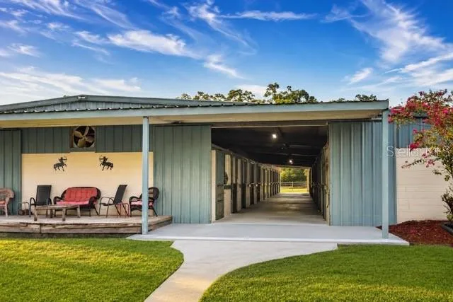16525 SW 5TH PLACE Newberry, FL 32669