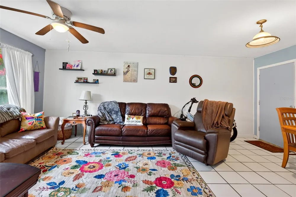 16525 SW 5TH PLACE Newberry, FL 32669