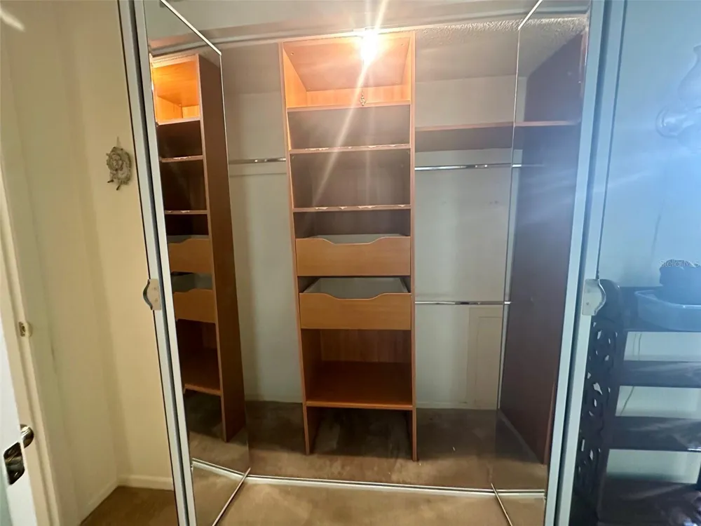 4115 34TH WAY S #194 St Petersburg, FL 33711