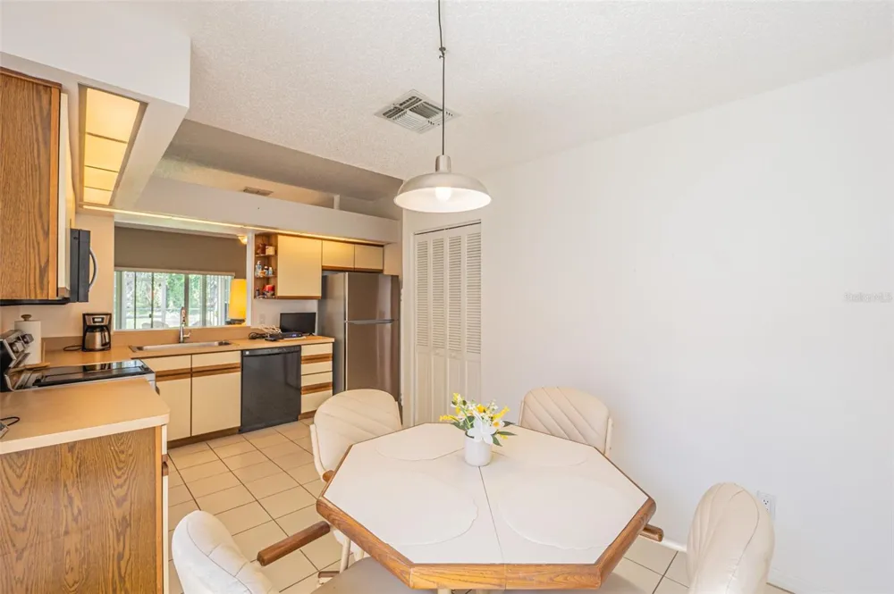 11624 PEACH GROVE LANE Orlando, FL 32821